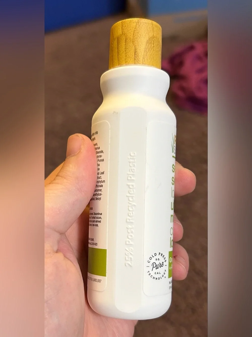 Sugar Raw Sensitive Skin Ultra Nourishing Lotion — White & Gold & Green